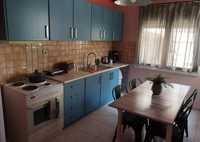 Aigli's Urban Apartment